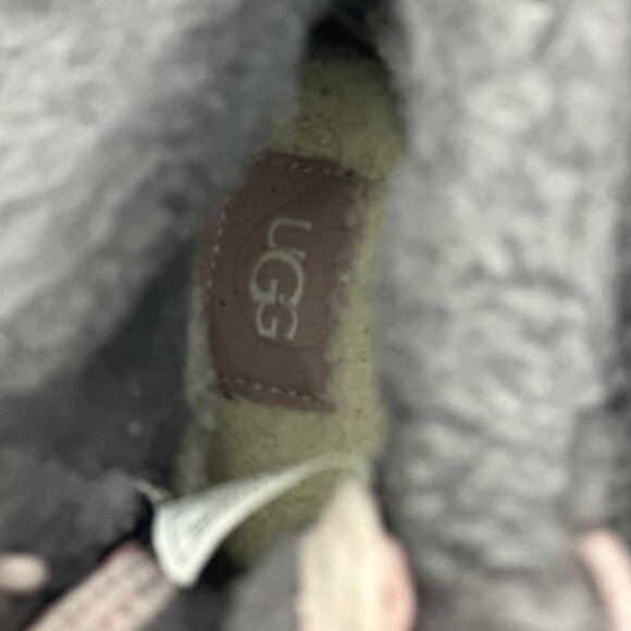 UGG Girls Pink Crystal Butte II Waterproof Leather Winter Boots Size 3 Excellent - Picture 4 of 9